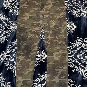 Camo Utility Skinny Pants - Olive Green Brown